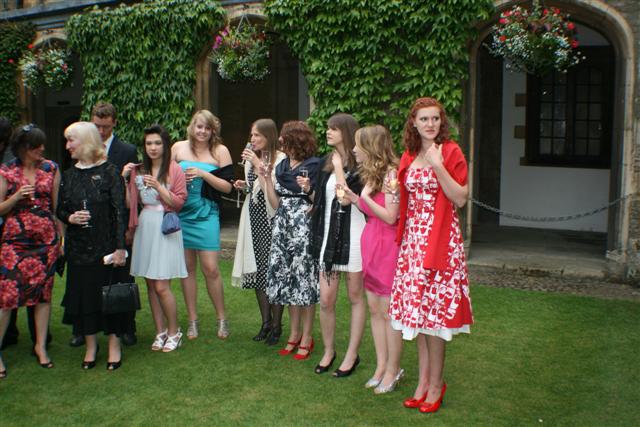 618x404 pixels (69K)